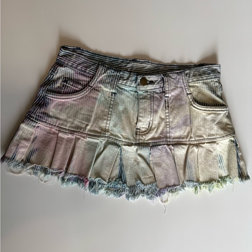 Multicolor Pleated Denim Skirt